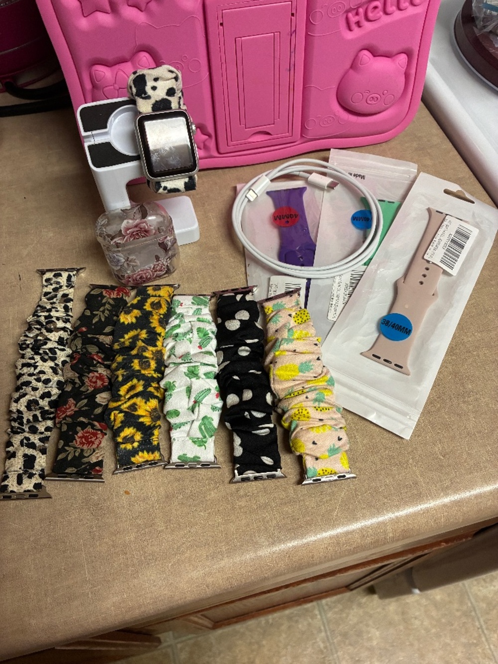 Series 1 Apple Watch w/ Apple accessories